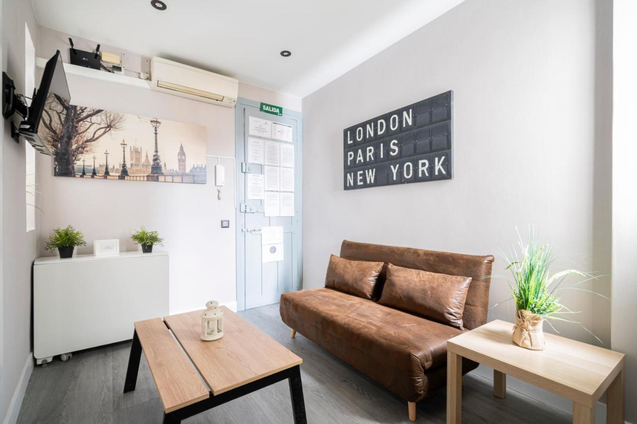 Juan De Olias Apartment Madrid Bagian luar foto