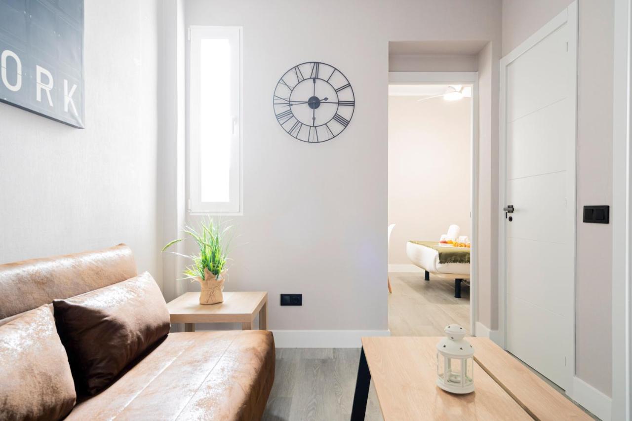 Juan De Olias Apartment Madrid Bagian luar foto