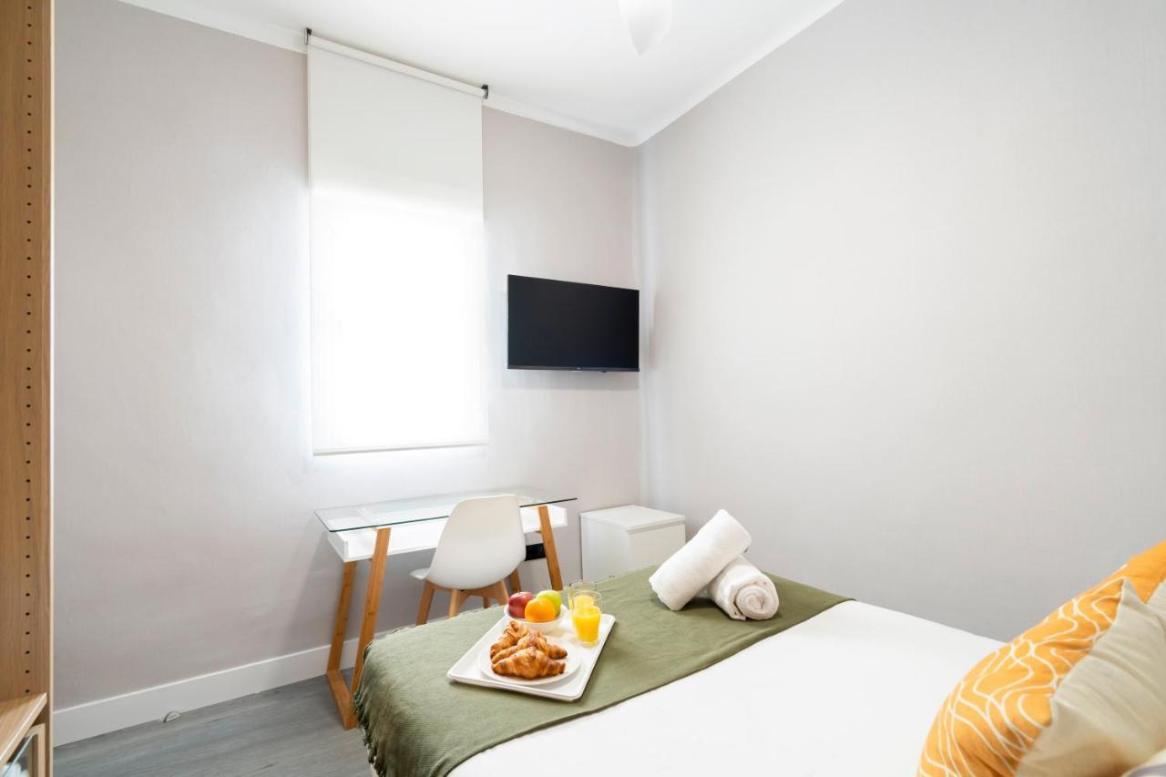 Juan De Olias Apartment Madrid Bagian luar foto