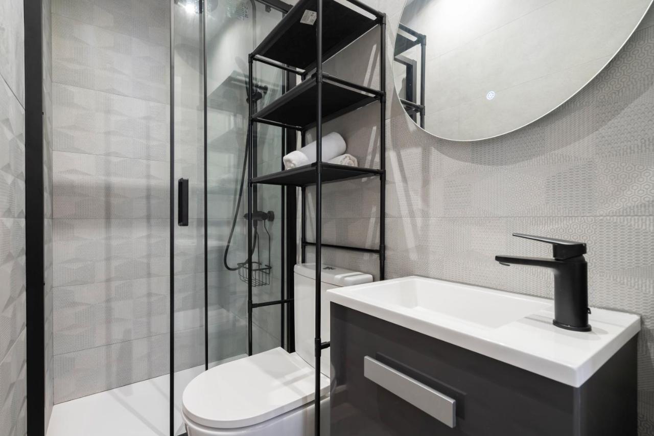 Juan De Olias Apartment Madrid Bagian luar foto