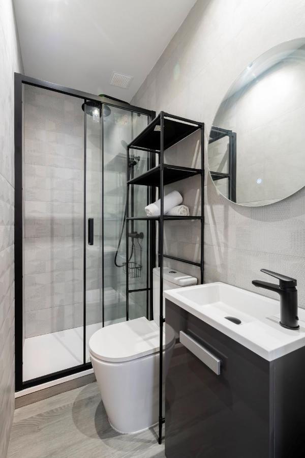 Juan De Olias Apartment Madrid Bagian luar foto